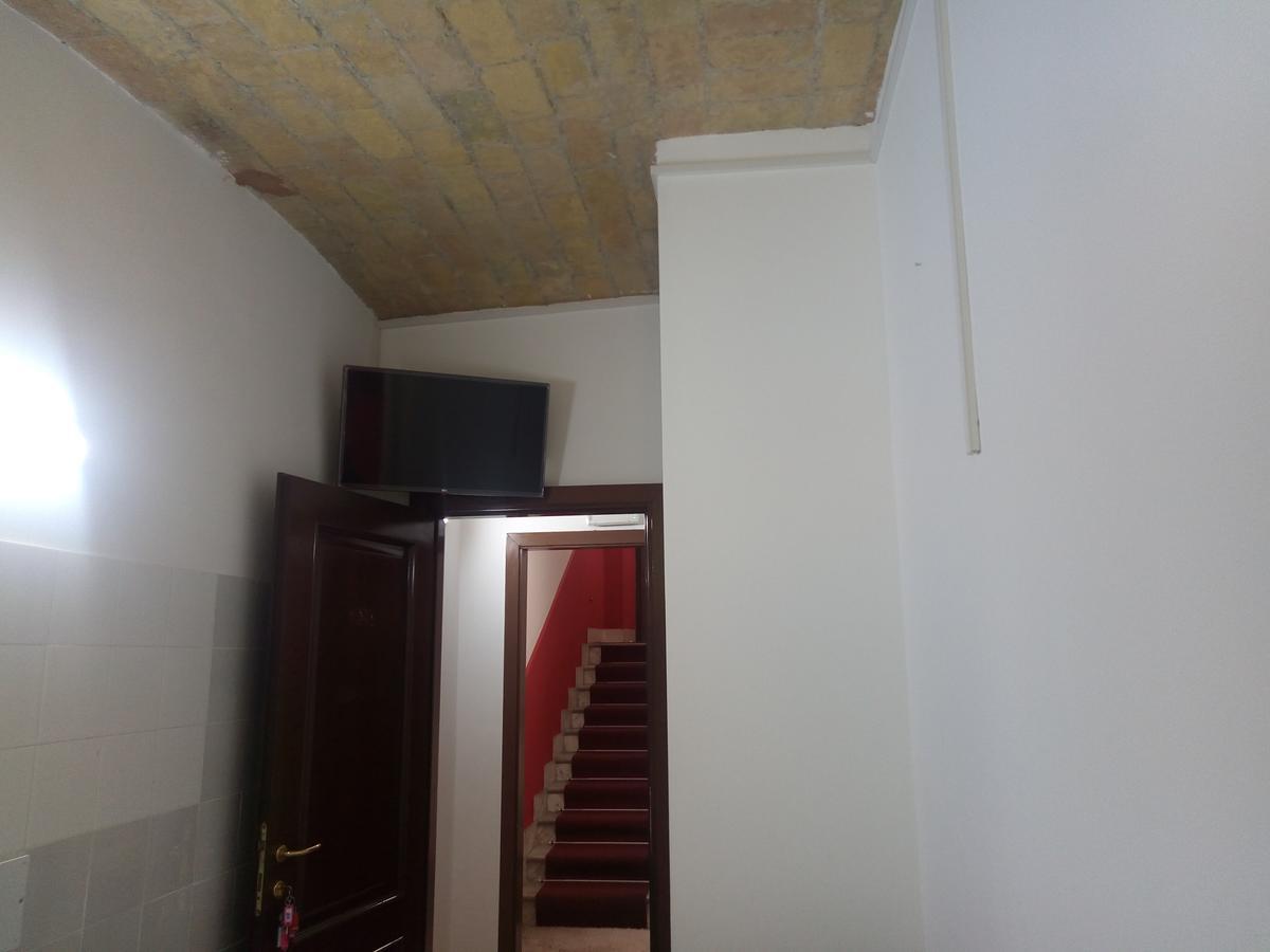 Roma Hotel Srls Kültér fotó