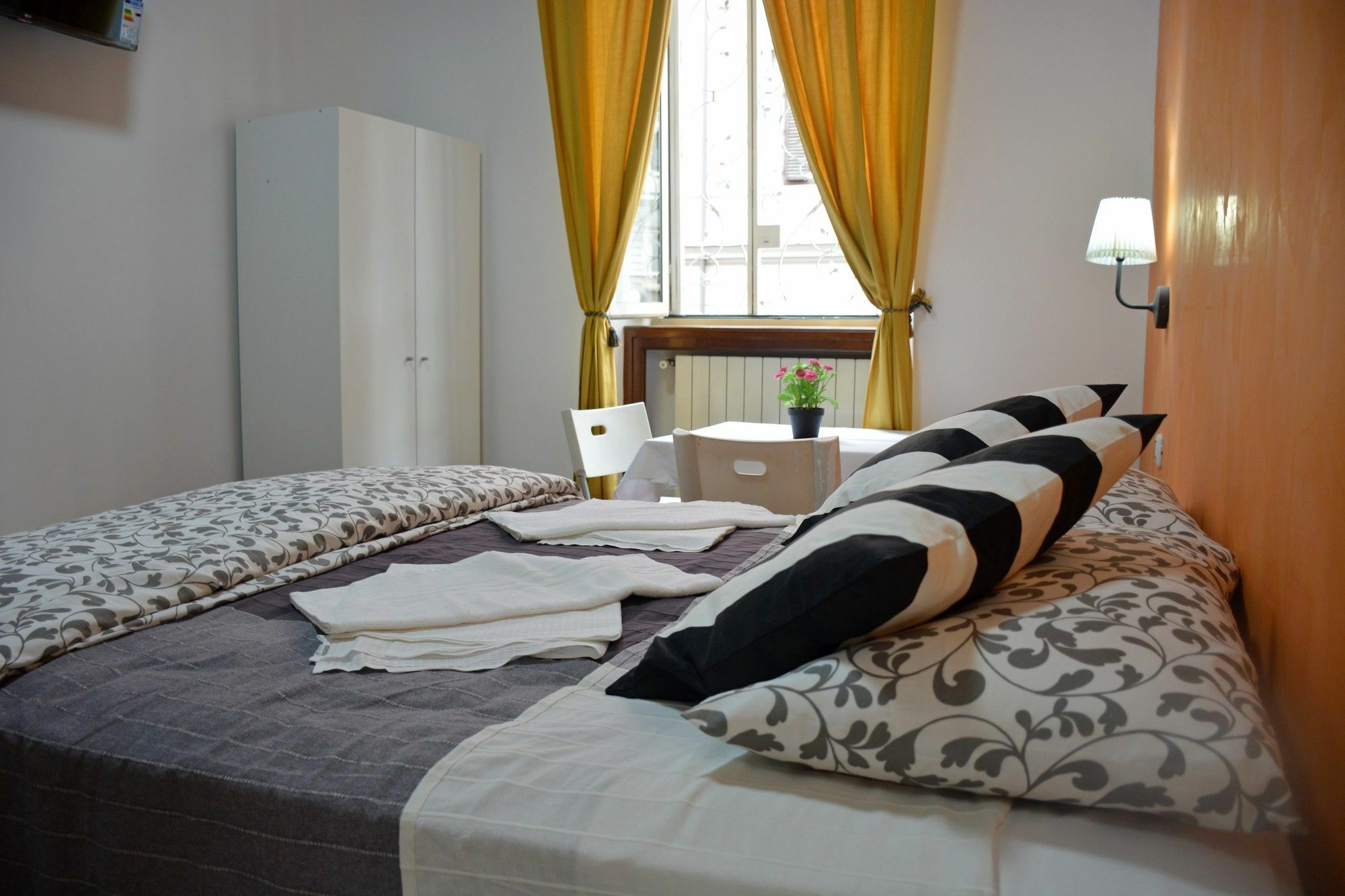 Roma Hotel Srls Kültér fotó